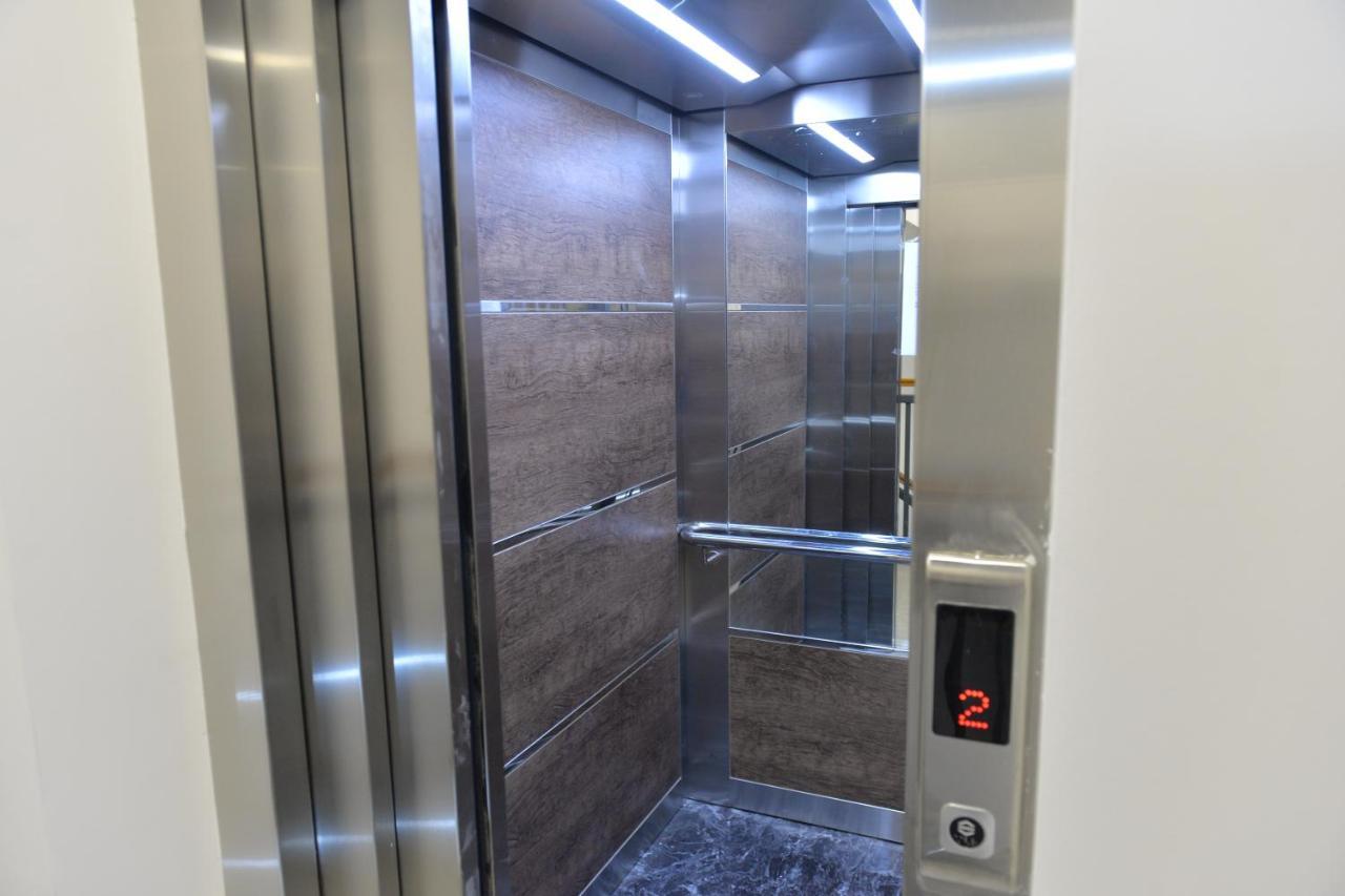 Hm Apartments Indija Екстериор снимка
