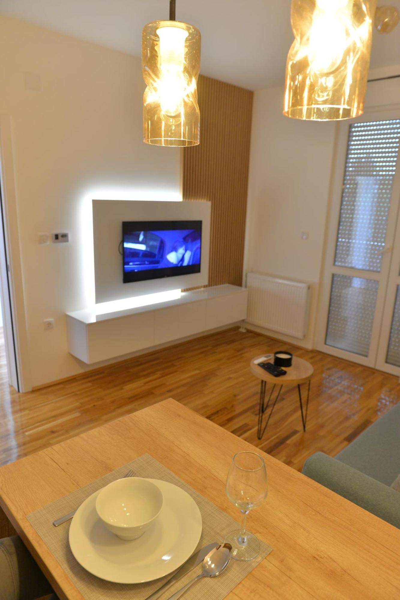 Hm Apartments Indija Екстериор снимка