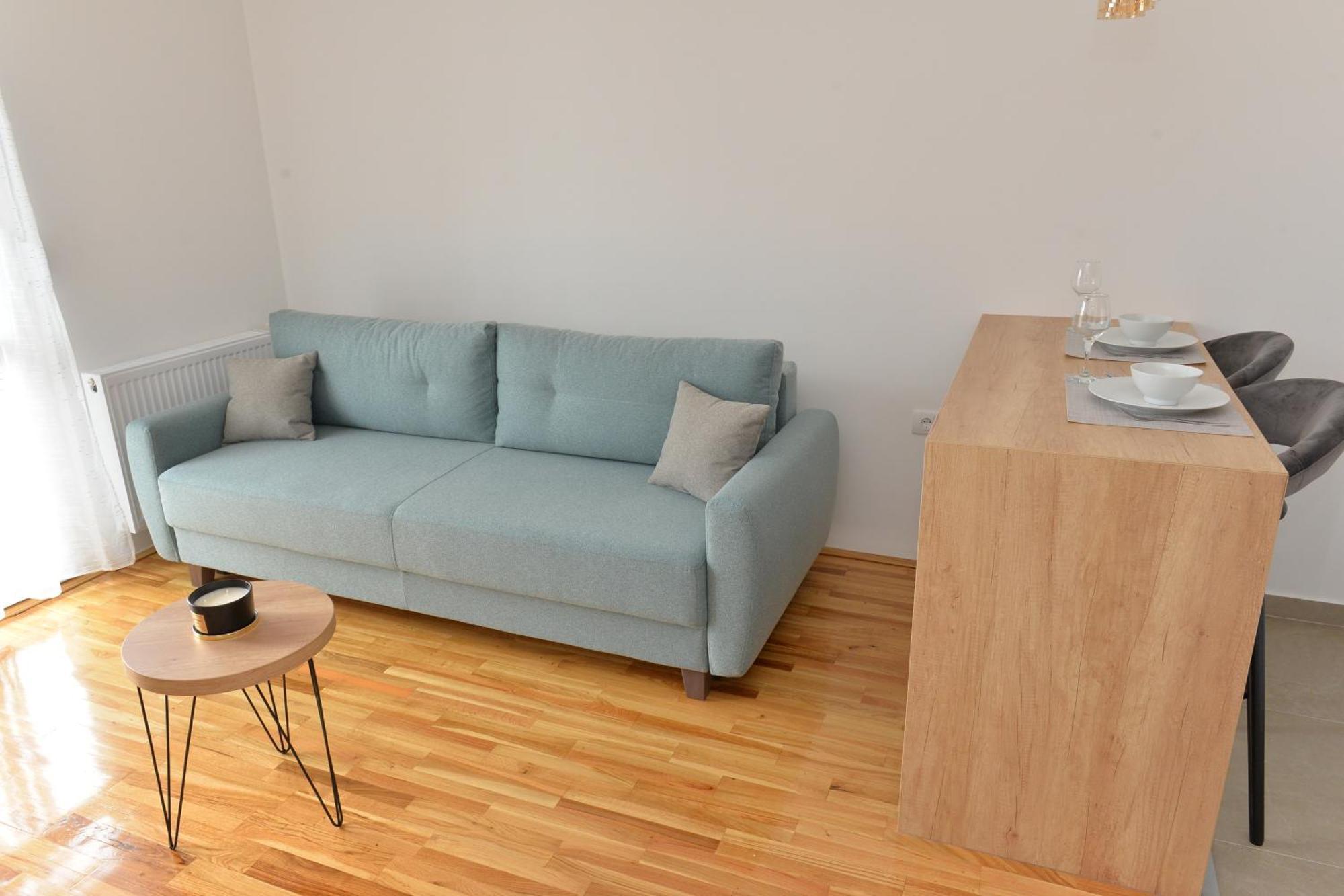 Hm Apartments Indija Екстериор снимка