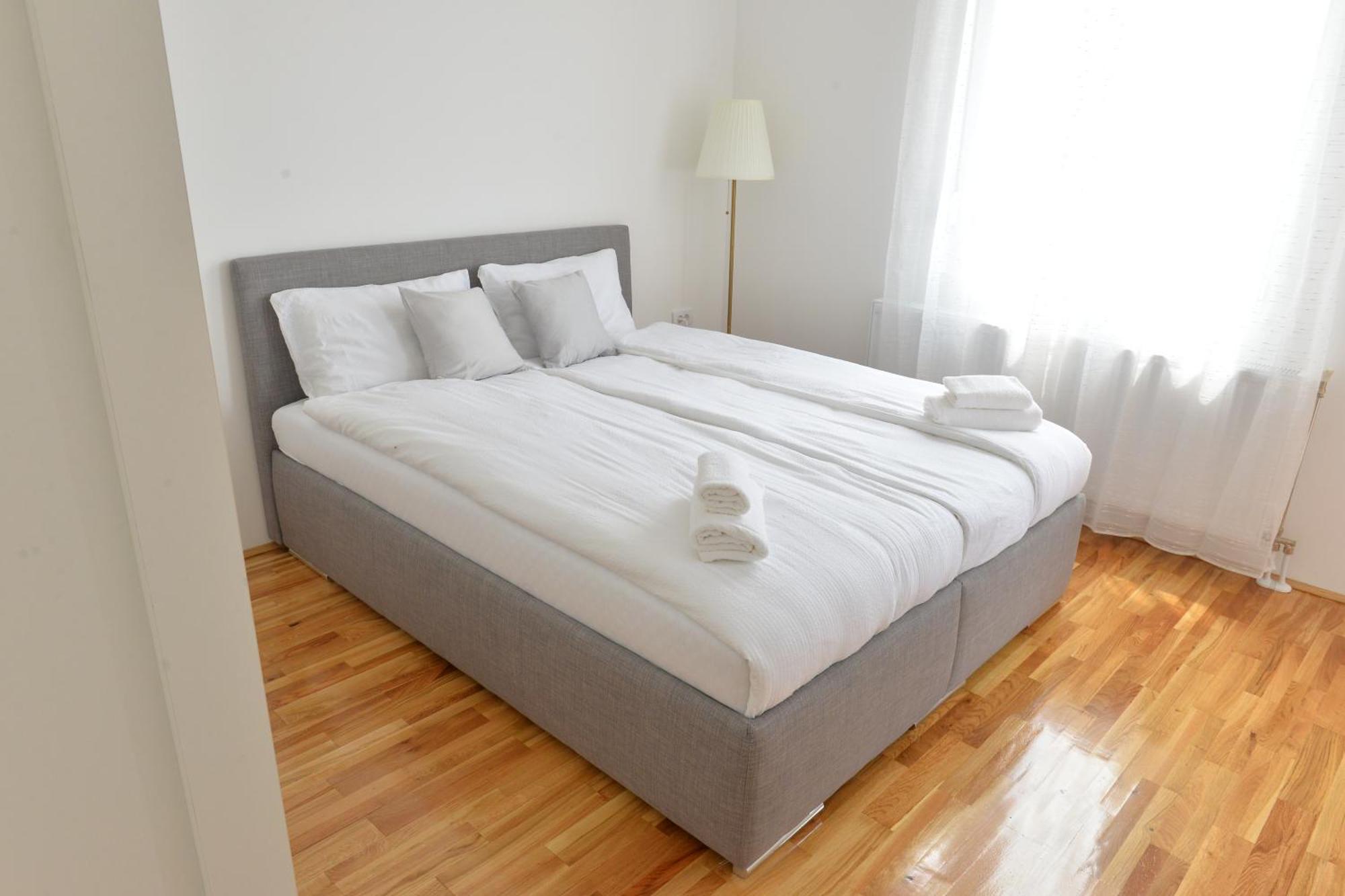 Hm Apartments Indija Екстериор снимка