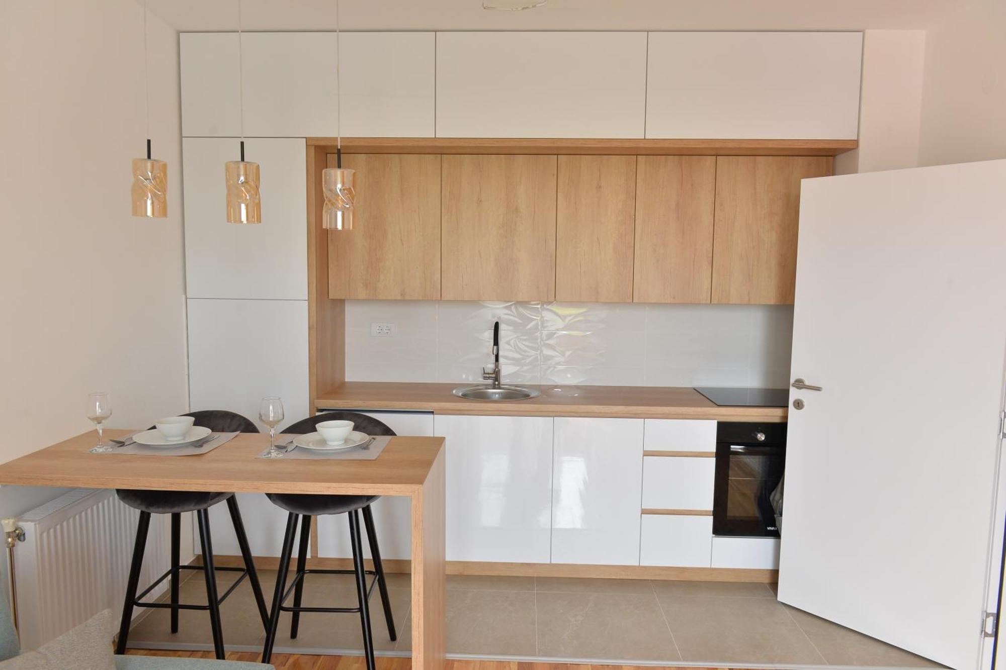Hm Apartments Indija Екстериор снимка